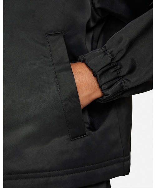 NIKE(ナイキ)の「NIKE/ナイキ キッズ ジャケット NY ガールズNSWカプセルジャケット FN8637-010(その他アウター・キッズ・ブラック・150cm/140cm/160cm/130cm)」の6枚目の写真