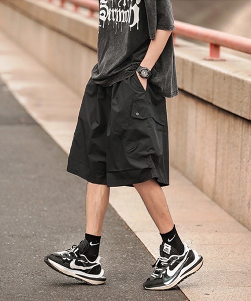 Ressaca(レサーカ)の「ワイドシルエット イージーカーゴショーツ(カーゴパンツ・メンズ・ブラック/カーキ・M/L/XL)」の18枚目の写真