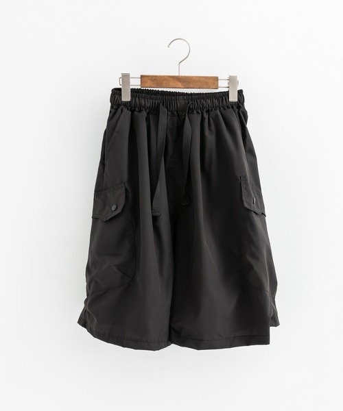 Ressaca(レサーカ)の「ワイドシルエット イージーカーゴショーツ(カーゴパンツ・メンズ・ブラック/カーキ・M/L/XL)」の14枚目の写真