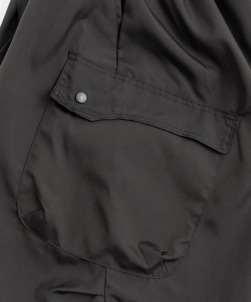 Ressaca(レサーカ)の「ワイドシルエット イージーカーゴショーツ(カーゴパンツ・メンズ・ブラック/カーキ・M/L/XL)」の9枚目の写真
