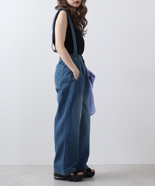 atONE(アットワン)の「atONE 取り外し可能サスペンダーデニムワイドパンツ(デニムパンツ・レディース・ワンウォッシュ/ブルー/ネイビー・L/LL/3L/4L/M)」の9枚目の写真