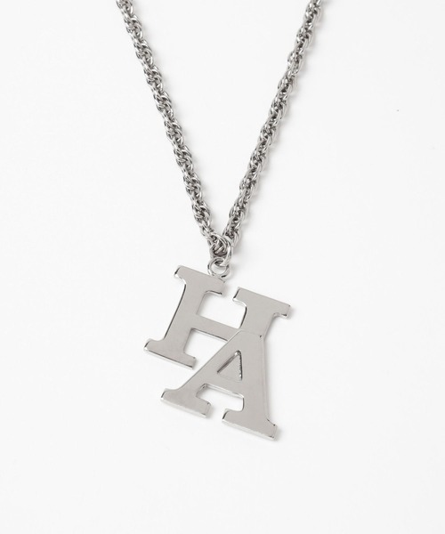HARE（ハレ）の「HAREロゴチャームネックレス(HARE)（ネックレス・メンズ・シルバー・FREE）」の3枚目の写真