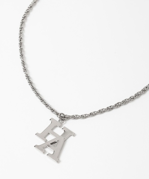 HARE（ハレ）の「HAREロゴチャームネックレス(HARE)（ネックレス・メンズ・シルバー・FREE）」の8枚目の写真