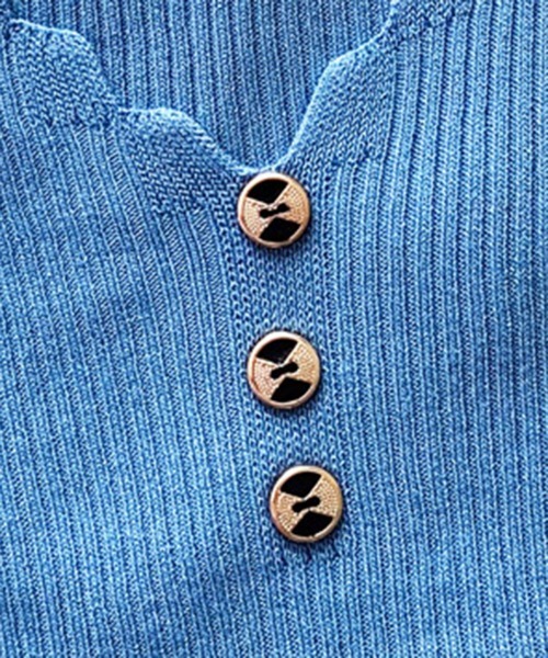 Miniministore(ミニミニストア)の「タンクトップ Vネック ノースリーブ(タンクトップ・レディース・ブラック/ベージュ/ブルー/ホワイト/イエロー/コーラル/ミント・FREE)」の9枚目の写真