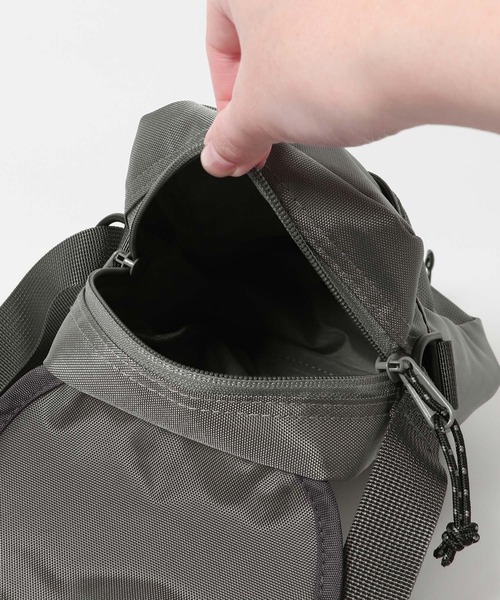 EKAL（エカル）の「TRAVELER SHOULDER（ショルダーバッグ・メンズ・グレー/ブラック・ONE）」の14枚目の写真
