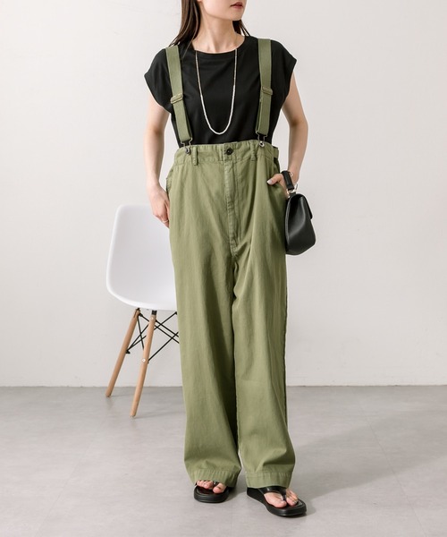 PUAL CE CIN（ピュアルセシン）の「甘撚りツイルサロペット（チノパンツ・レディース・カーキ/ベージュ/オフホワイト・FREE）」の3枚目の写真