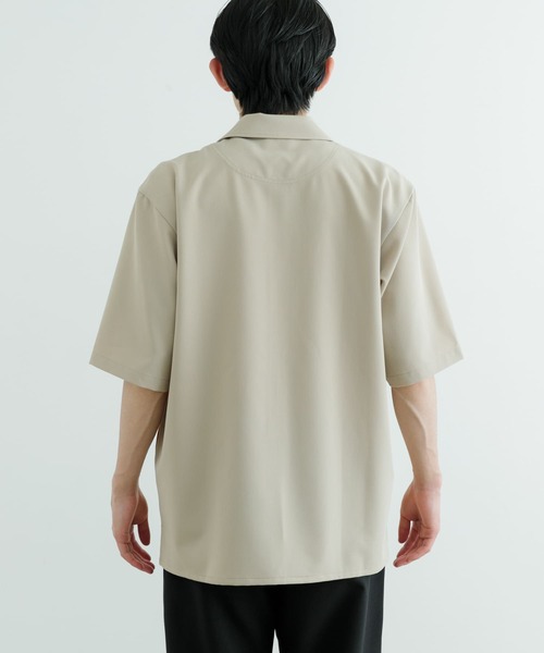 ITEMS URBANRESEARCH(アイテムズ アーバンリサーチ)の「接触冷感TRストレッチ切替半袖シャツ(シャツ/ブラウス・メンズ・ブラック/ライトベージュ/グレー/ブラック系その他・MEDIUM/LARGE)」の21枚目の写真