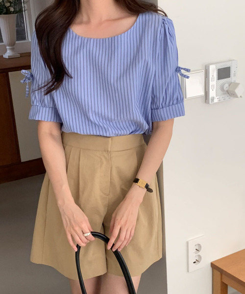 VIVID LADY(ビビッドレディー)の「リボン付き袖ブラウス バレコア 長袖 半袖 レディース クルーネック リボン ブラウス(シャツ/ブラウス・レディース・ブラック/スカイブルー/ピンク/アイボリー/ブラック系その他/クリーム/ベージュ/ピンク系その他/グレー/ブルー系その他・FREE/フリー/SMALL)」の8枚目の写真