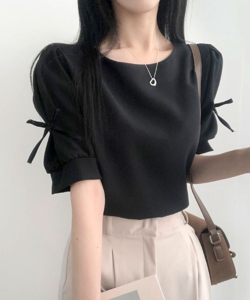 VIVID LADY(ビビッドレディー)の「リボン付き袖ブラウス バレコア 長袖 半袖 レディース クルーネック リボン ブラウス(シャツ/ブラウス・レディース・ブラック/スカイブルー/ピンク/アイボリー/ブラック系その他/クリーム/ベージュ/ピンク系その他/グレー/ブルー系その他・FREE/フリー/SMALL)」の12枚目の写真