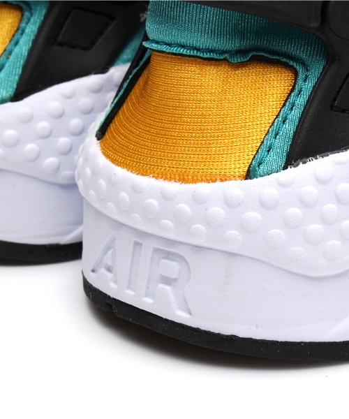 NIKE SPORTSWEAR(ナイキスポーツウェアー)の「ユニセックス ナイキ エアハラチ NIKE AIR HUARACHE 318429-137(スニーカー・メンズ・ホワイト・24cm/24.5cm/29cm/28cm/27.5cm/27cm/26.5cm)」の8枚目の写真