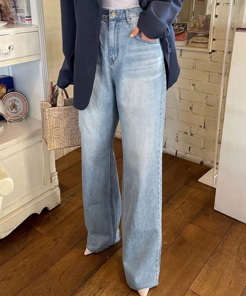 ANOTHER S(アナザーエス)の「ハイウエストセミワイドデニムパンツ(デニムパンツ・レディース・ブルー・S/M/L)」の3枚目の写真