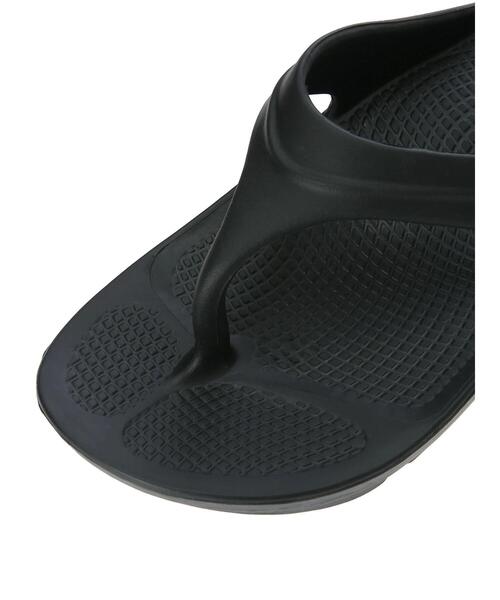 Samansa Mos2(サマンサ モスモス)の「ソフトトングサンダル(サンダル・レディース・ブラック/オフホワイト・L/M/S)」の3枚目の写真