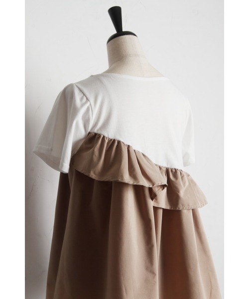 &. NOSTALGIA(アンドドットノスタルジア)の「アシメフリルカットプルオーバー(Tシャツ/カットソー・レディース・ベージュ/オフホワイト/ブラック・M)」の21枚目の写真