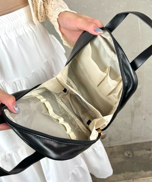 マチありポーチ　マルチーズ　20cmファスナー お昼寝マルチーズ 20cmポーチ マチあり シルエット美人 底がいつもと