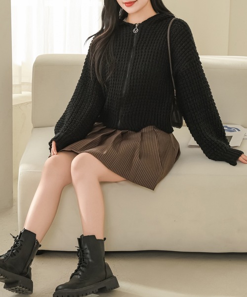 Lace Ladies(レースレディース)の「フロントジップ フーデット コンパクト ニット カーディガン(カーディガン/ボレロ・レディース・ベージュ/ピンク/ブラック/アイボリー/ブルーグレー・FREE)」の9枚目の写真