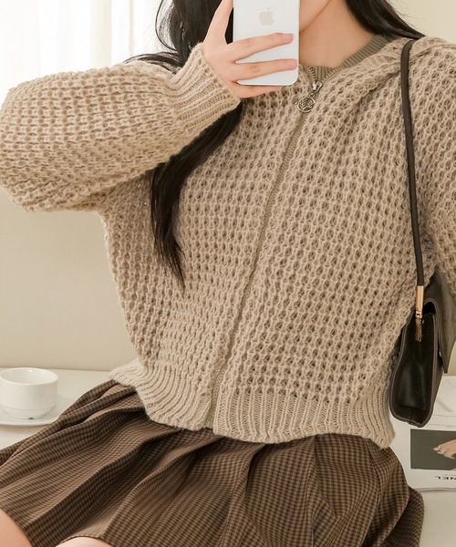 Lace Ladies(レースレディース)の「フロントジップ フーデット コンパクト ニット カーディガン(カーディガン/ボレロ・レディース・ベージュ/ピンク/ブラック/アイボリー/ブルーグレー・FREE)」の21枚目の写真