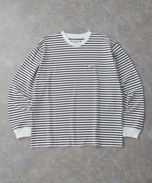 MONO-MART（モノマート）の「PENNEYS/ペニーズ 別注 THE FOX ロゴ ワンポイントワッペン刺繍オーバーサイズTシャツ（Tシャツ/カットソー・レディース・ダークネイビー/ライトグレー/ホワイト系/ブラック/ホワイト/チャコール/ブラウン/グレイッシュベージュ/レッド/ピンク/ブラック系/グレイッシュブルー/チェリーレッド・S/L/M）」の16枚目の写真