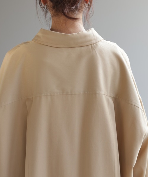 HUG.U(ハグユー)の「ゆるりロングシャツ(シャツ/ブラウス・レディース・サンドベージュ/ブラック/オリーブ/ライトベージュ・FREE)」の22枚目の写真