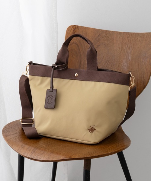 BEVERLY HILLS POLO CLUB(ビバリーヒルズポロクラブ)の「【BEVERLY HILLS POLO CLUB】《別注》ワンポイントロゴナイロンランチトート(トートバッグ・レディース・ネイビー/ベージュ/グレー/ブラック/ブラック×ブラック・FREE)」の22枚目の写真