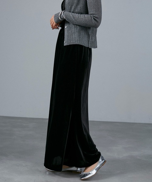 CE'E_SE'E（シーシー）の「ベロアストレートスカート（スカート・レディース・ブラック/ベージュ/ダークブラウン/ネイビー・FREE）」の7枚目の写真