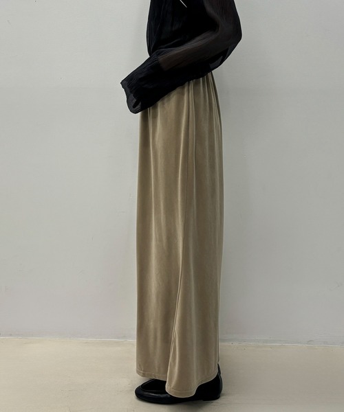 CE'E_SE'E（シーシー）の「ベロアストレートスカート（スカート・レディース・ブラック/ベージュ/ダークブラウン/ネイビー・FREE）」の17枚目の写真