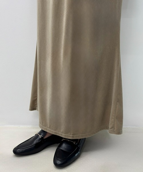 CE'E_SE'E（シーシー）の「ベロアストレートスカート（スカート・レディース・ブラック/ベージュ/ダークブラウン/ネイビー・FREE）」の9枚目の写真