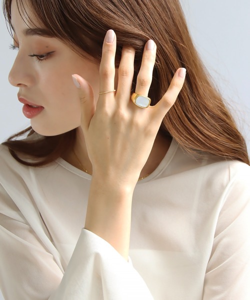 abaskdesign（アバスクデザイン）の「金属アレルギー対応 スクエアトップステンレスリング（リング・レディース・ゴールド系その他/シルバー系その他/ゴールド系その他2/シルバー系その他2・11号/9号/14号/16号/7号）」の12枚目の写真