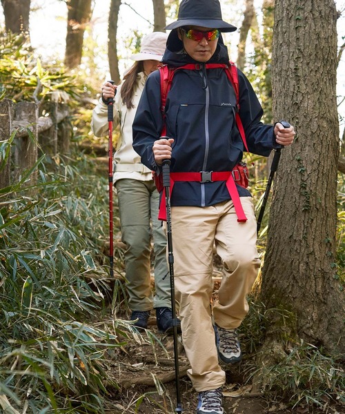 phenix outdoor(フェニックスアウトドア)の「phenix OUTDOOR(フェニックスアウトドア) メンズ 4WAYストレッチ マウンテンパーカー (軽量 / 撥水加工)(マウンテンパーカー・メンズ・ダークグリーン/ブラック・S/M/L/XL)」の14枚目の写真