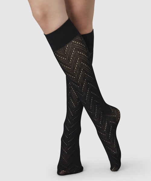 SWEDISH STOCKING（スウェディッシュストッキングス）の「Ina Pointelle Knee-Highs Black（ソックス/靴下・レディース・ブラック・ONE SIZE）」の2枚目の写真