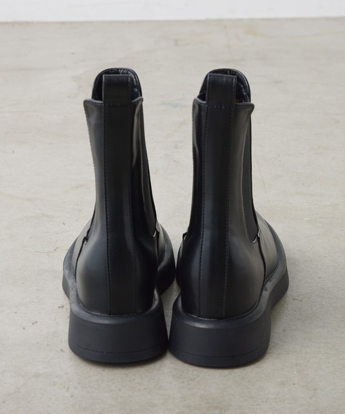 PUAL CE CIN（ピュアルセシン）の「サイドゴアブーツ（ブーツ・レディース・ブラック・SMALL/LARGE/MEDIUM）」の4枚目の写真