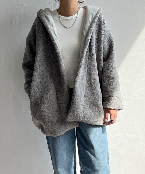 LBC（エルビーシー）の「【WEB限定】ボアフリースフードトッパーカーデ（その他アウター・レディース・グレー/ホワイト/オリーブ・M）」の3枚目の写真