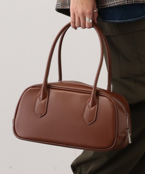 saloon（サルーン）の「SALOON(サルーン)/スムース横長ボストンバッグ（ボストンバッグ・レディース・レッド/ブラウン/オフホワイト・FREE）」の2枚目の写真