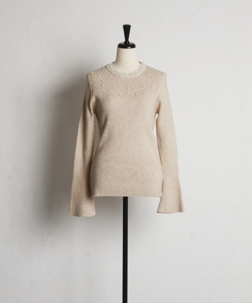 トッコクローゼット tocco closet パール付きフレアスリーブリブニットプルオーバー トッコクローゼット tocco closet パール付きフレアスリーブ