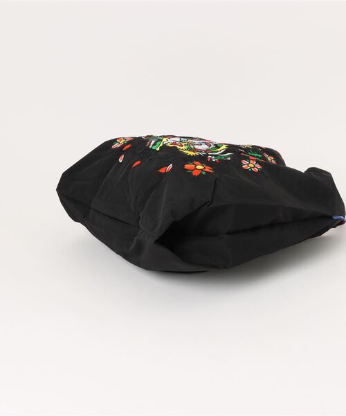 ottilie（オティーリエ）の「KARYU × Ball&Chain  コラボレーションBAG　Mサイズ　★（トートバッグ・レディース・ブラック/グレー・MEDIUM）」の7枚目の写真