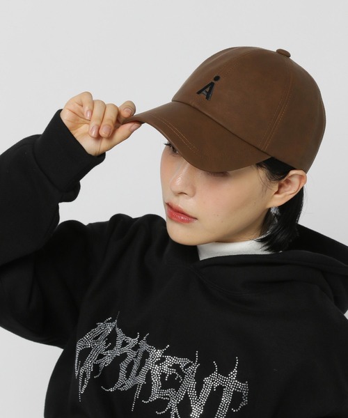 ALAND(エーランド)の「【UNISEX】ALAND/ビンテージレザーCAP(キャップ・レディース・ブラウン/チャコール・ONE SIZE)」の3枚目の写真