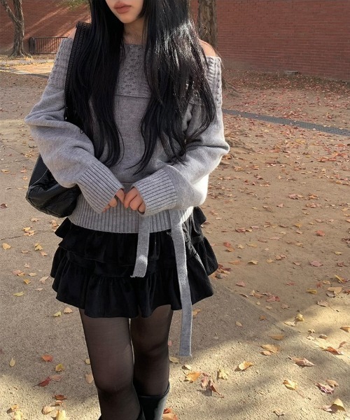 anyonemore（エニワンモア）の「ロングタイマフラー付きオフショルダーニットセット（ニット/セーター・レディース・グレー・FREE）」の15枚目の写真