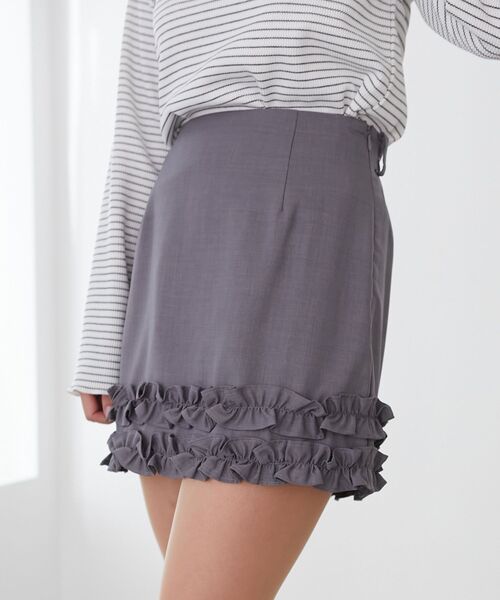 MAJESTIC LEGON（マジェスティックレゴン）の「ホイップフリルスカパン（スカート・レディース・ブラウン/グレー系その他/アイボリー/グレー・MEDIUM）」の3枚目の写真