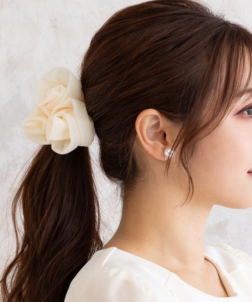 Rose Tiara（ローズティアラ）の「ローズコサージュチュニック（シャツ/ブラウス・レディース・ブラック/オフホワイト/ピンク・46/42/40）」の12枚目の写真