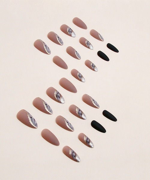 Doux Belle（ドゥーベル）の「簡単にネイルチップ ハンドネイルチップ 花柄（ネイルシール/ネイルチップ・レディース・H/A/F/E/D/C/G/B・FREE）」の18枚目の写真