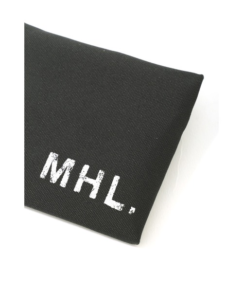 MHL.（エムエイチエル）の「POLYESTER CANVAS（ポーチ・レディース・ブラック/グレー系その他4・FREE）」の7枚目の写真