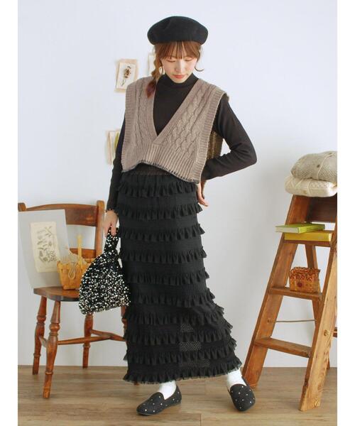 Samansa Mos2（サマンサ モスモス）の「◎ブランケットステッチケーブル編みショートベスト（ベスト・レディース・チャコールグレー/ベージュ/オフホワイト・F）」の9枚目の写真