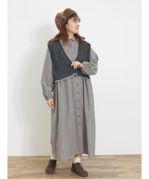 セール】◎ブランケットステッチケーブル編みショートベスト（ベスト