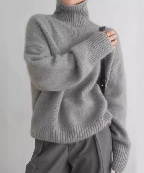 STYLEBLOCK（スタイルブロック）の「タートルネックニット（ニット/セーター・レディース・キャメル/オフホワイト/ネイビー/ブラウン系その他/レッド/グレー/ベージュ系その他・M/XL）」の3枚目の写真