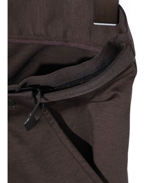 MIDIUMISOLID(ミディウミソリッド)の「MIDIUMISOLID Men’s コンプレッションストレッチスラックス(スラックス・メンズ・ブラック/ブラウン・48)」の14枚目の写真