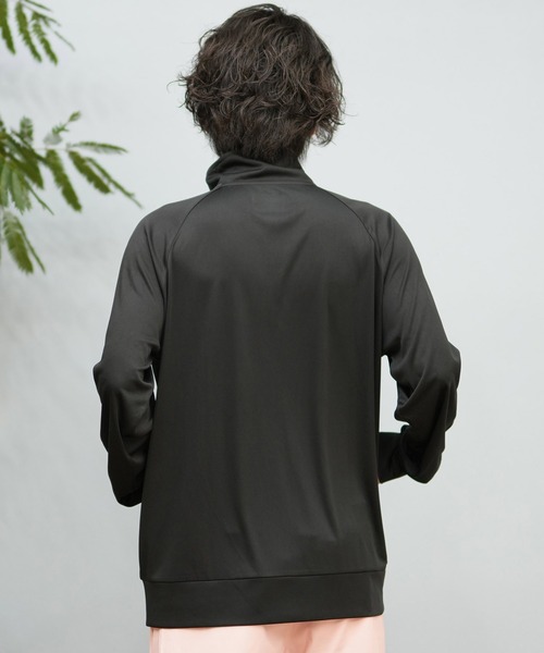 Hurley (ハーレー)の「Hurley/ハーレー 長袖ジップ UVケアラッシュガード MSRG251012(ラッシュガード・メンズ・チャコールグレー/ブラック/ホワイト・L/M/S)」の12枚目の写真