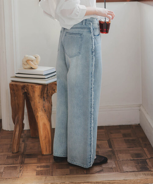 Petitle（プチレ）の「[ 低身長向けサイズ ] サイドフリンジラインデニムパンツ（デニムパンツ・レディース・インディゴブルー/ライトブルー/ブルー・PL/PM/PS）」の18枚目の写真