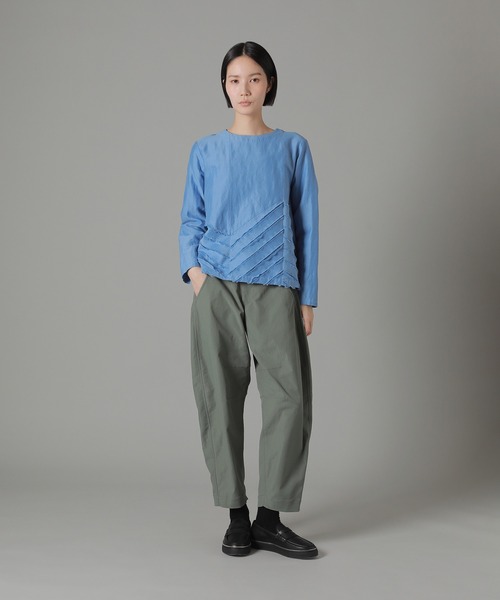 ZUCCa(ズッカ)の「バイアスカット / プルオーバー / (O)(シャツ/ブラウス・レディース・ネイビー/ホワイト/ライトブルー・M size)」の13枚目の写真