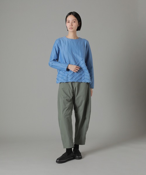 ZUCCa(ズッカ)の「バイアスカット / プルオーバー / (O)(シャツ/ブラウス・レディース・ネイビー/ホワイト/ライトブルー・M size)」の15枚目の写真