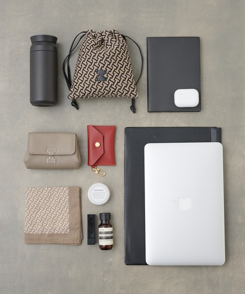 IACUCCI（イアクッチ）の「ソルジェンテ  CANVAS/CERVO（トートバッグ・レディース・キャメル/ブラック・FREE）」の22枚目の写真