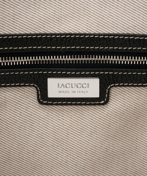 IACUCCI（イアクッチ）の「ソルジェンテ CANVAS/CERVO（トート